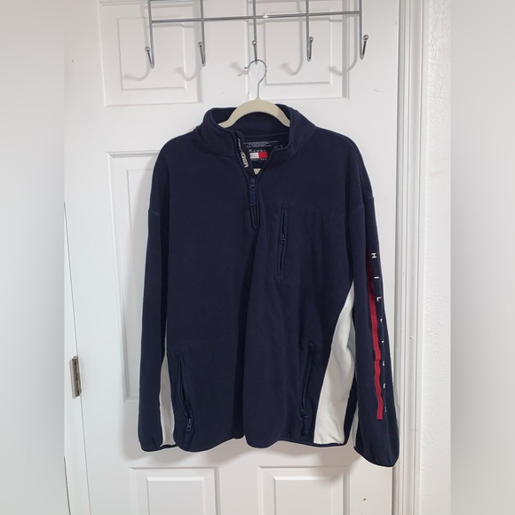 Tommy Hilfiger Fleece Jacket Size XL with Collar and Zippers - Picture 2 of 7